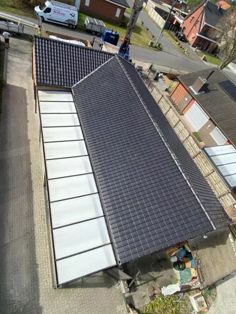 Dakrenovatie in uitvoering aan de woning in Mol